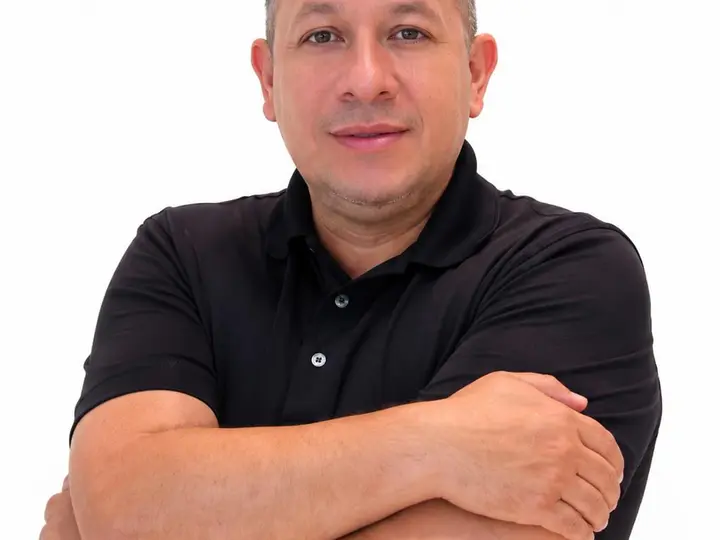 Photo of DJ Jair Celis